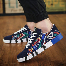 Load image into Gallery viewer, Men Casual Canvas Shoes Fashion Print Sneakers