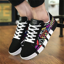 Load image into Gallery viewer, Men Casual Canvas Shoes Fashion Print Sneakers
