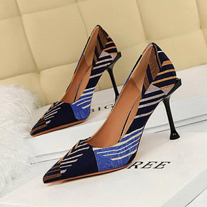 Women's high-heeled shoes